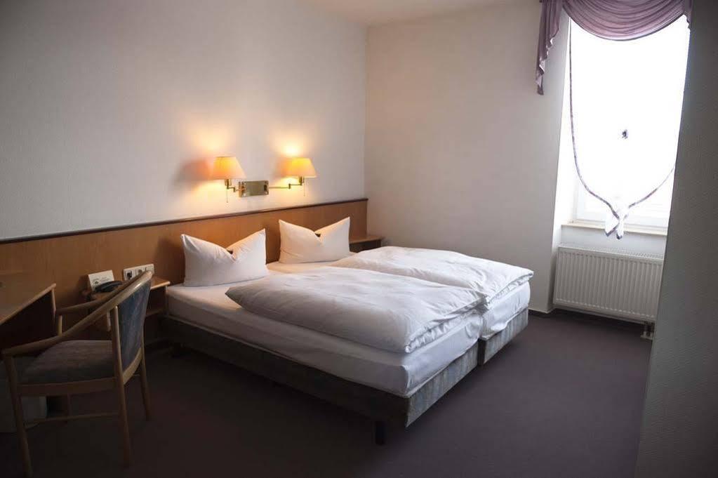 Hotel & Ristorante Positano Radeburg Ngoại thất bức ảnh